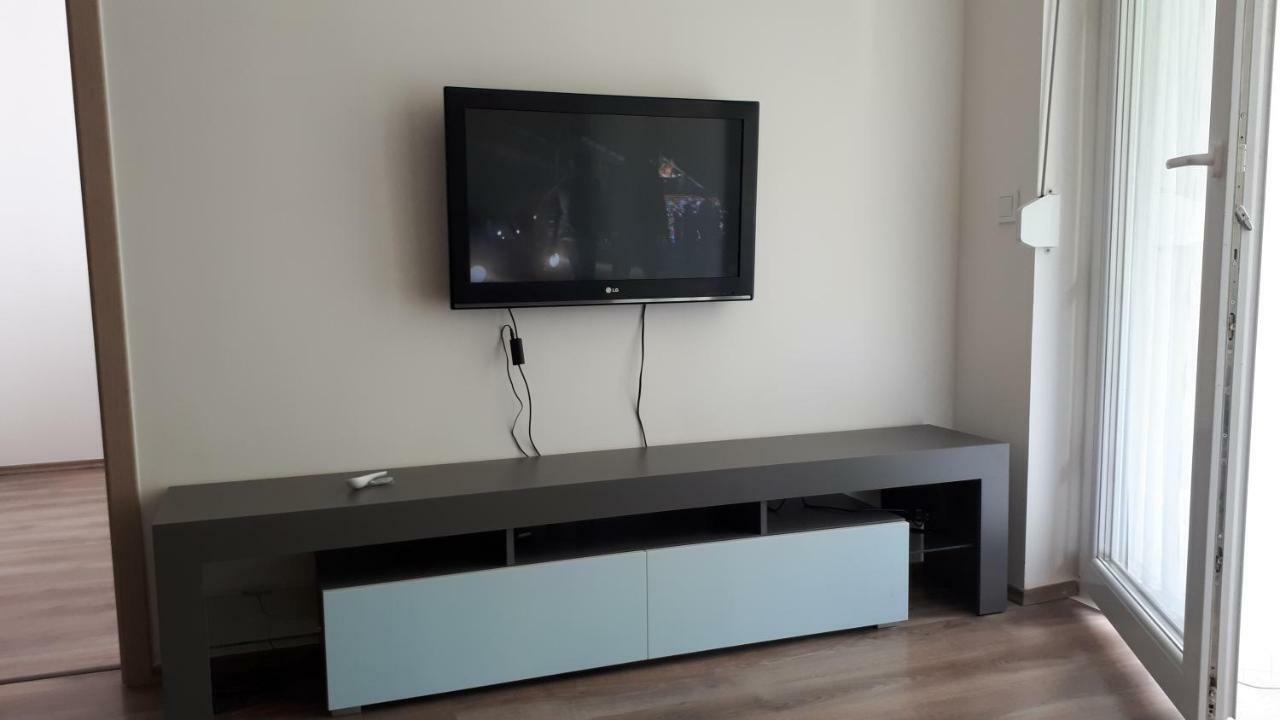Lido Riviera Apartman Balatonlelle Bagian luar foto