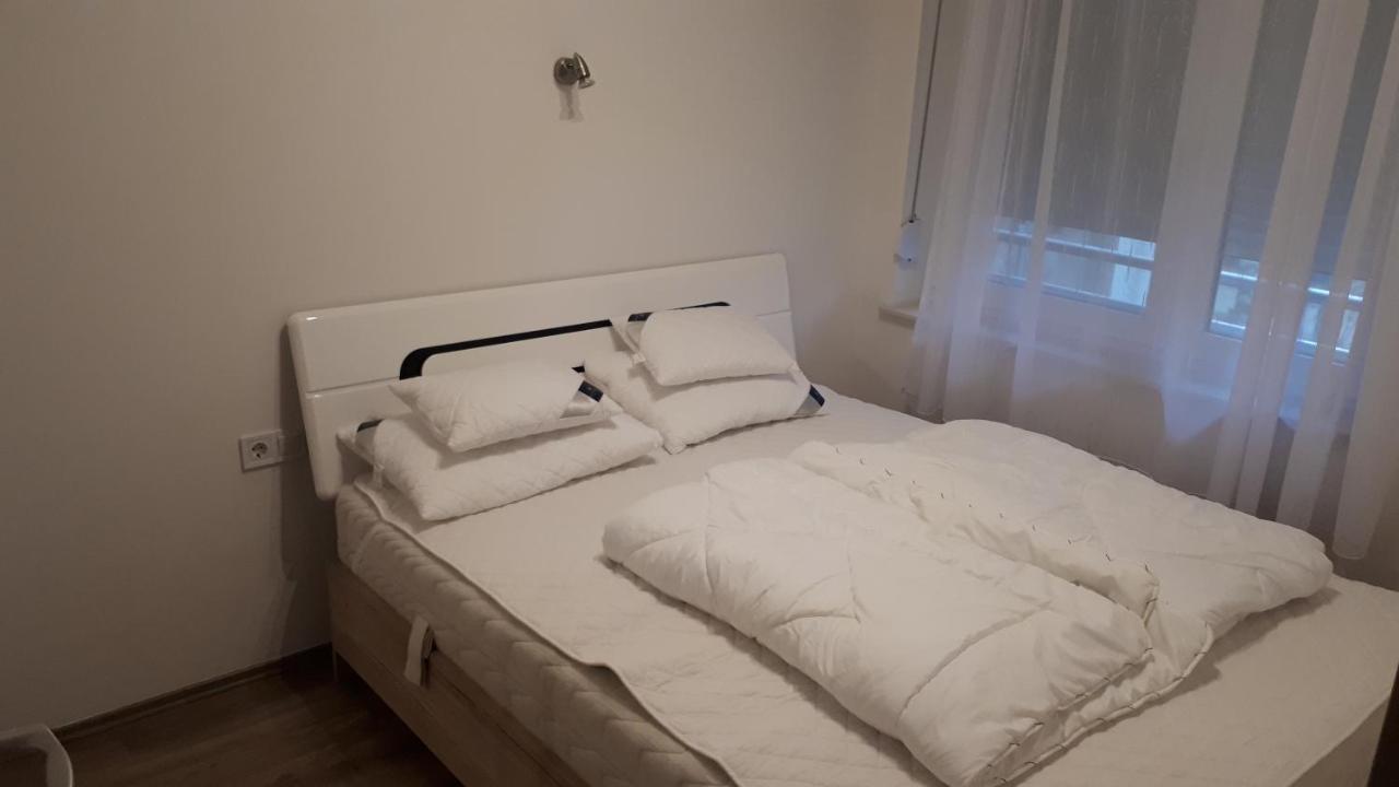 Lido Riviera Apartman Balatonlelle Bagian luar foto
